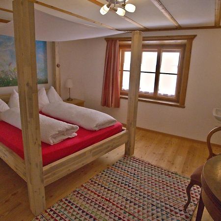 Chasa Sassalba Bed & Breakfast Lu Exterior photo